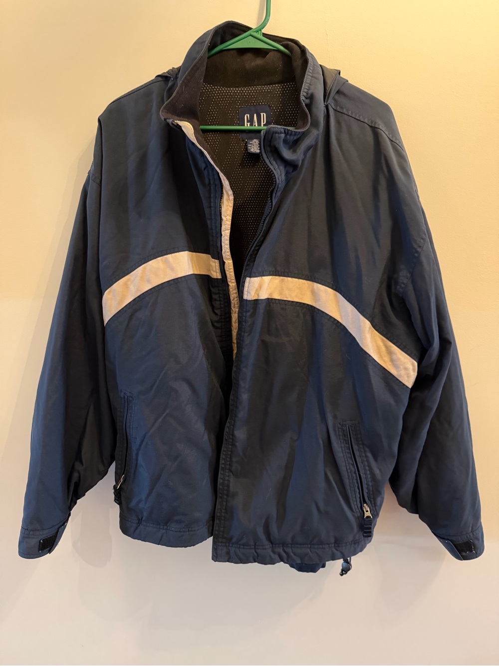 GAP Men's Navy Jacket with White Stripe vintage XL  hood heavy weight flawed